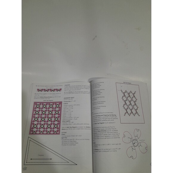 Gooseberry Patch Country Quilting Book - Picture 3 of 7